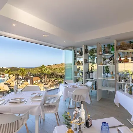 Al4-2107 - - Alcazaba Lagoon Apartment *