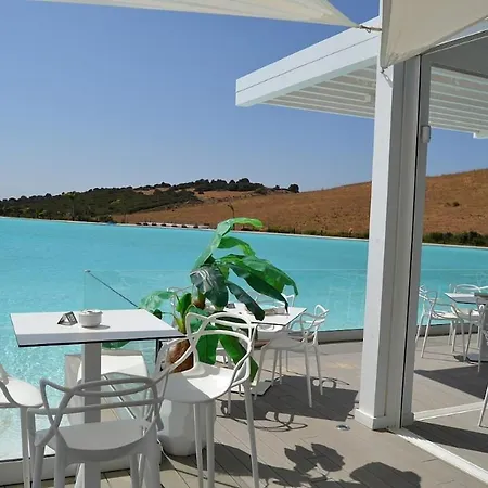 Al4-2107 - - Alcazaba Lagoon Apartment *
